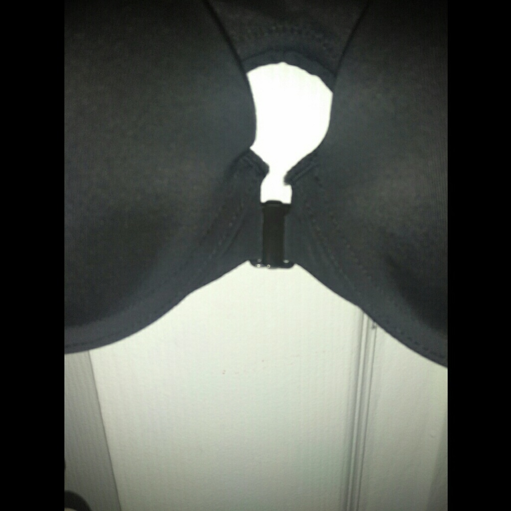 NWOT Victoria secret bra - Picture 4 of 4